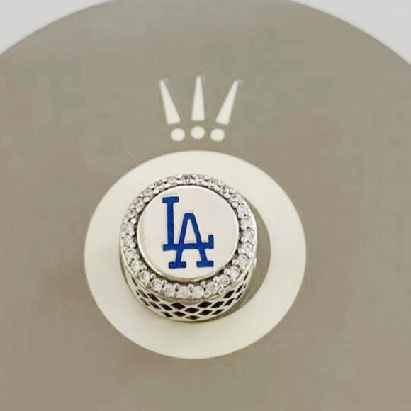 Pandora Los Angeles Dodgers Charm Color Ground Charm - Picture 1 of 3